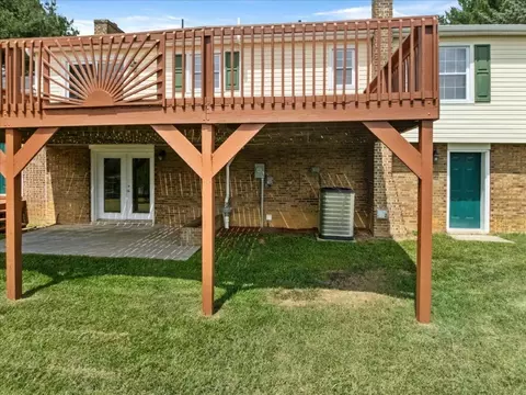 Exterior - 5423 Ridgeview Waye, Dublin, VA 24084 photo 22 of 26