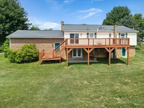 Exterior - 5423 Ridgeview Waye, Dublin, VA 24084 photo 25 of 26