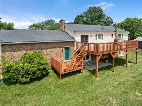 Exterior - 5423 Ridgeview Waye, Dublin, VA 24084 photo 20 of 26