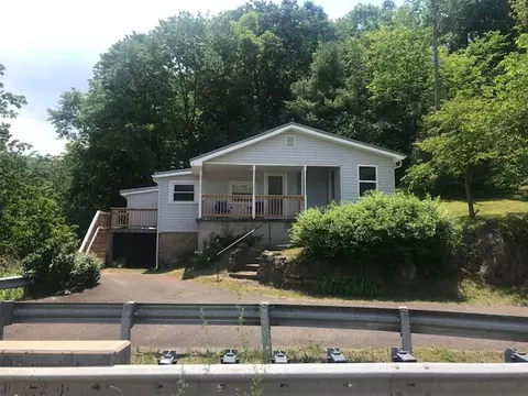 Exterior - 2382 Wysor Hwy, Draper, VA 24324 photo 3 of 8