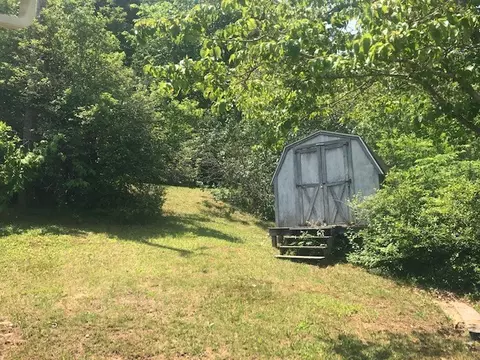 Exterior - 2382 Wysor Hwy, Draper, VA 24324 photo 7 of 8