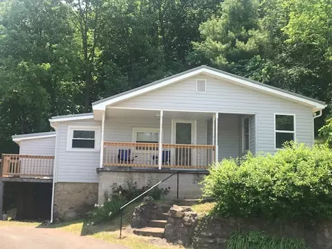 Exterior - 2382 Wysor Hwy, Draper, VA 24324 photo 2 of 8