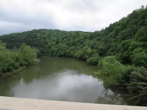 View/Area - 2382 Wysor Hwy, Draper, VA 24324 photo 5 of 11