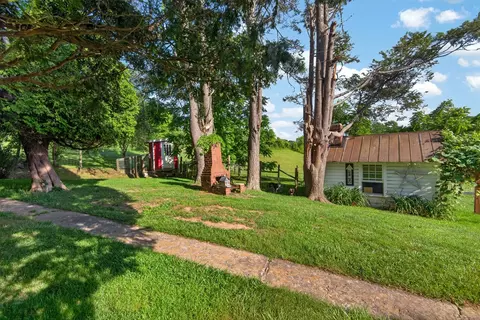 Exterior - 1078 Dickerson Rd, Willis, VA 24380 photo 12 of 22