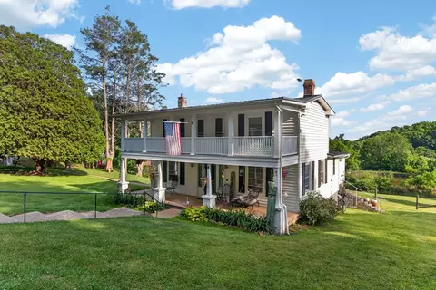 Exterior - 1078 Dickerson Rd, Willis, VA 24380 photo 16 of 22