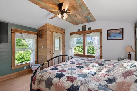 Bedroom - 1078 Dickerson Rd, Willis, VA 24380 photo 5 of 5