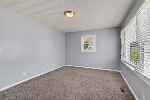 Living - 405 Holston Heights Dr, Glade Spring, VA 24340 photo 1 of 1