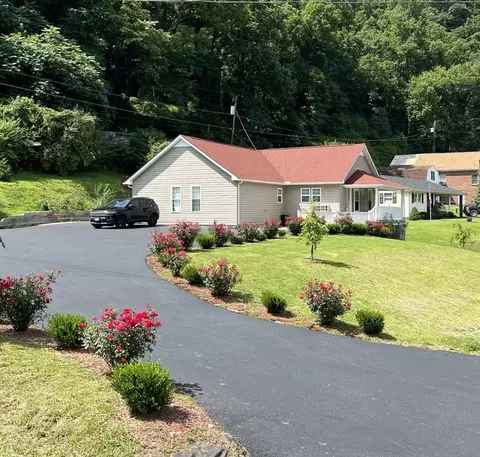 1158 Mavisdale Hill Rd, Mavisdale, VA 24627
