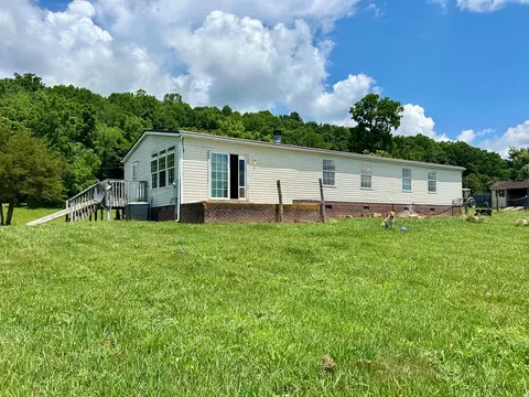 3206 Major Grahams Rd, Max Meadows, VA 24360 photo 6