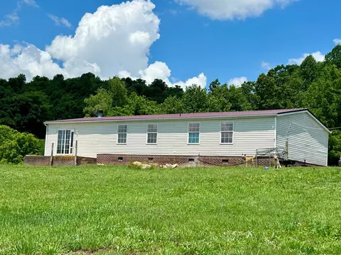 3206 Major Grahams Rd, Max Meadows, VA 24360 photo 4