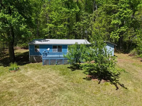 165 NE Chestnut Ridge Dr, Copper Hill, VA 24079