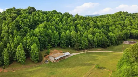 13978 Coal Yard Rd, Abingdon, VA 24210