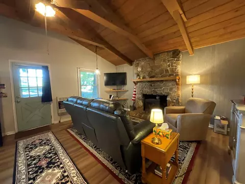 Living - 50 Alpine Crst, Fancy Gap, VA 24328 photo 3 of 3