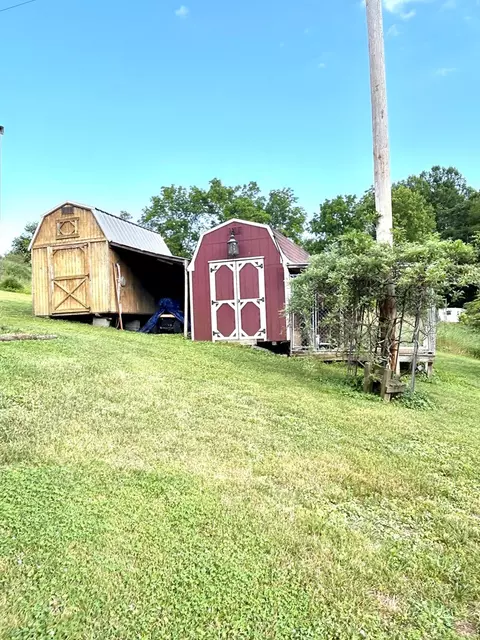 2364 Cedar Cliff Rd, Honaker, VA 24260 photo 24