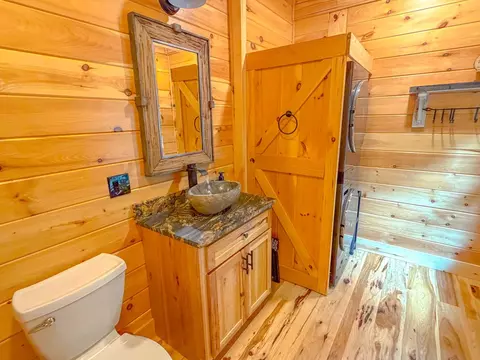Bath - 227 Cabin Ridge Trl, Fancy Gap, VA 24328 photo 2 of 12