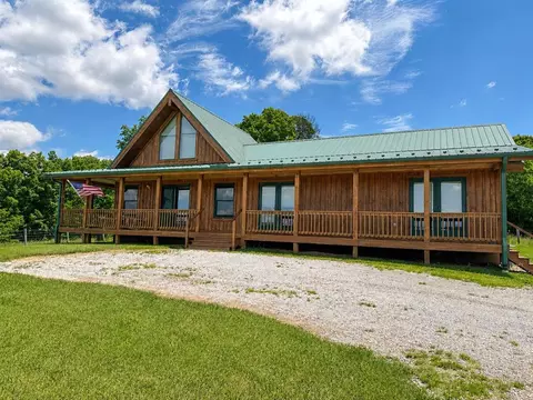 570 Scowanda Spring Rd, Rural Retreat, VA 24368