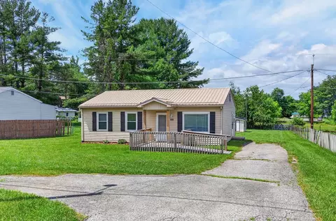 321 Training Center Rd, Woodlawn, VA 24381