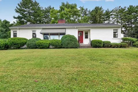 299 Old Eleven Dr, Abingdon, VA 24210