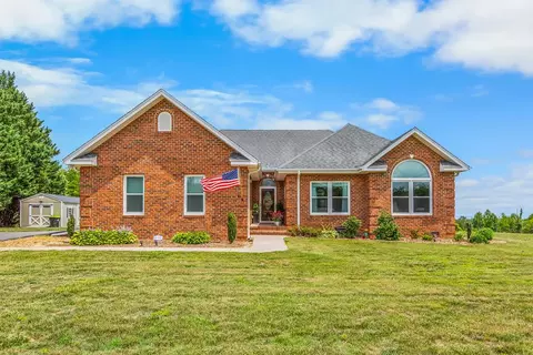 836 Bear Trl, Cana, VA 24317
