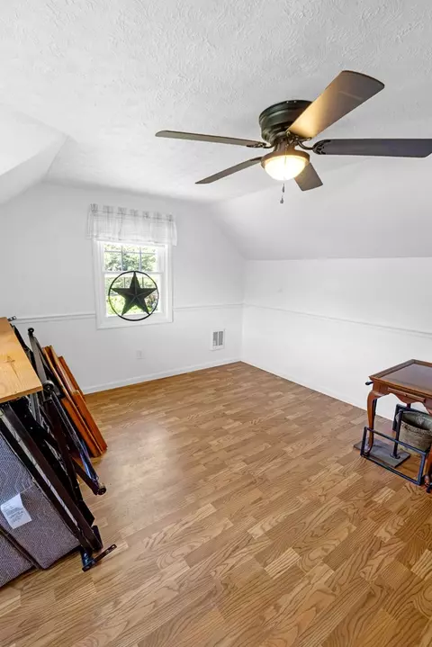 Bedroom - 163 Alpine Way, Fancy Gap, VA 24328 photo 5 of 6