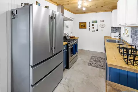 Kitchen - 163 Alpine Way, Fancy Gap, VA 24328 photo 2 of 3