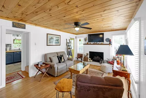 Living - 163 Alpine Way, Fancy Gap, VA 24328 photo 1 of 2