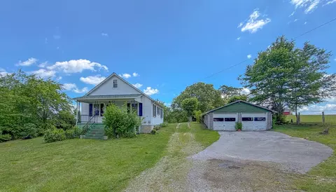 960 Ivanhoe Rd, Max Meadows, VA 24360 photo 2