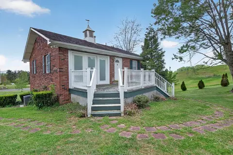 Exterior - 16471 B Spring Valley Rd, Abingdon, VA 24210 photo 10 of 12