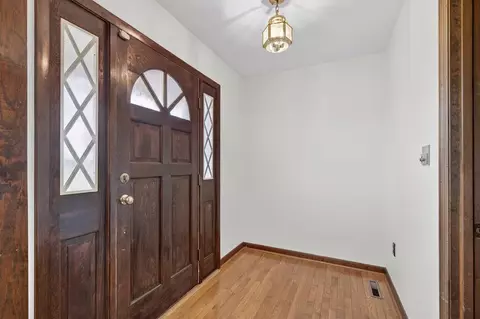 Entry Way - 16471 B Spring Valley Rd, Abingdon, VA 24210 photo 1 of 1