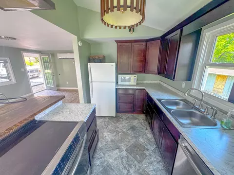 Kitchen - 200 Coleman Rd, Max Meadows, VA 24360 photo 4 of 8