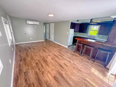 Living - 200 Coleman Rd, Max Meadows, VA 24360 photo 3 of 3