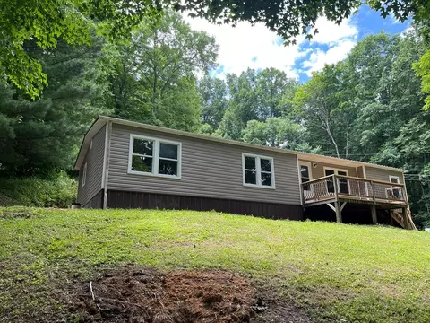 133 Tacoma, Tazewell, VA 24651