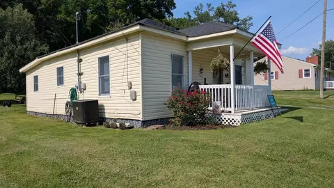 2235 Saltville Hwy, Saltville, VA 24370