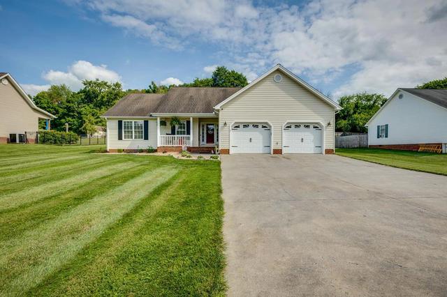 687 Donald C Moore Dr, Lebanon, VA 24266