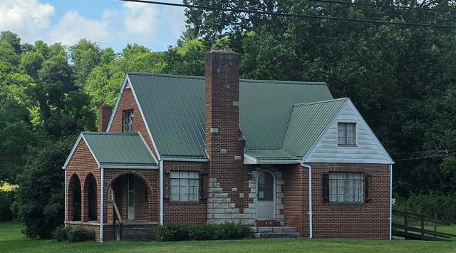 5402 Sugar Grove Hwy, Sugar Grove, VA 24375