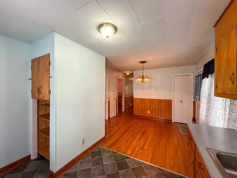 1019 Ramsey Mountain Rd, Max Meadows, VA 24360 photo 11