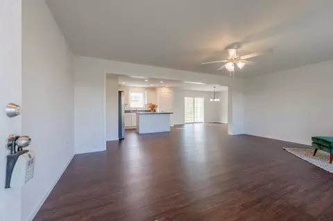 128 Long Meadows Ln, Max Meadows, VA 24360 photo 5