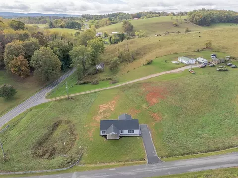 128 Long Meadows Ln, Max Meadows, VA 24360 photo 49