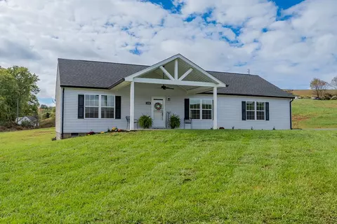 128 Long Meadows Ln, Max Meadows, VA 24360 photo 1