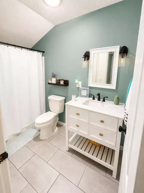 161 Grace St, Pounding Mill, VA 24637 photo 5