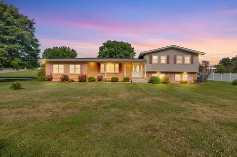 24 Stone Dr, Lebanon, VA 24266