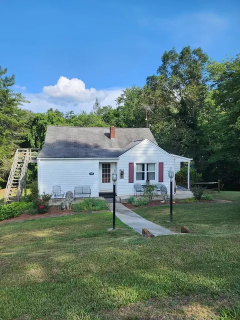 1184 Keno Rd, Fancy Gap, VA 24328 photo 1