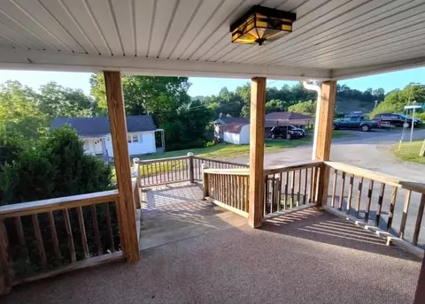 103 Clearview, Honaker, VA 24260 photo 2