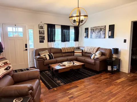 Living - 253 Sanders Mine Rd, Max Meadows, VA 24360 photo 1 of 2