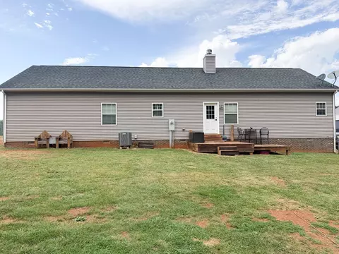Exterior - 253 Sanders Mine Rd, Max Meadows, VA 24360 photo 3 of 4