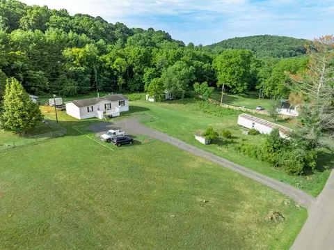 233 Sanders Mine Rd, Max Meadows, VA 24360 photo 17