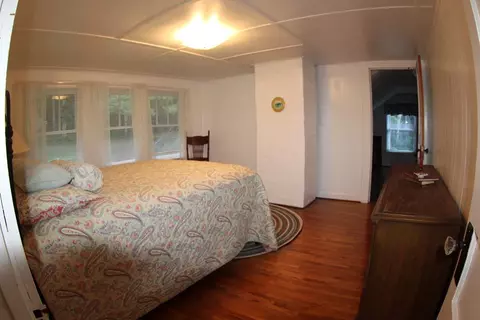 Bedroom - 1190 Sutphintown Rd, Dugspur, VA 24325 photo 7 of 11