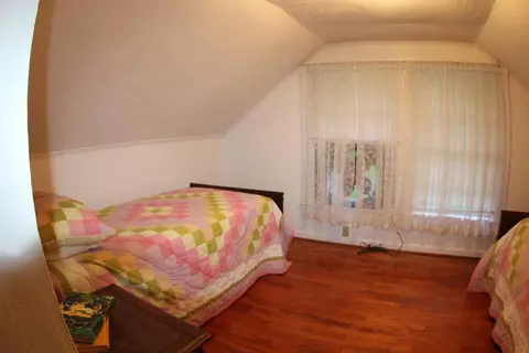 Bedroom - 1190 Sutphintown Rd, Dugspur, VA 24325 photo 5 of 11
