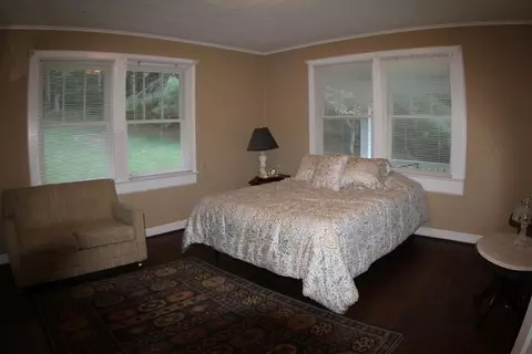 Bedroom - 1190 Sutphintown Rd, Dugspur, VA 24325 photo 1 of 11