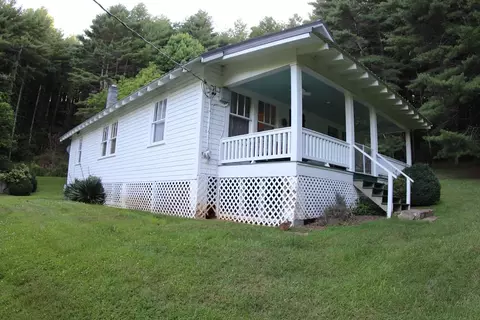 Exterior - 1190 Sutphintown Rd, Dugspur, VA 24325 photo 10 of 12